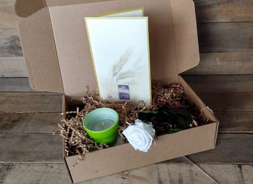 comprar bono espigas oro con vela y rosa